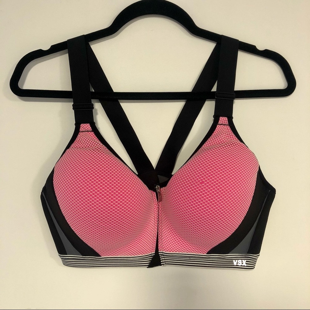 Victoria’s Secret Sports Bra with Underwire